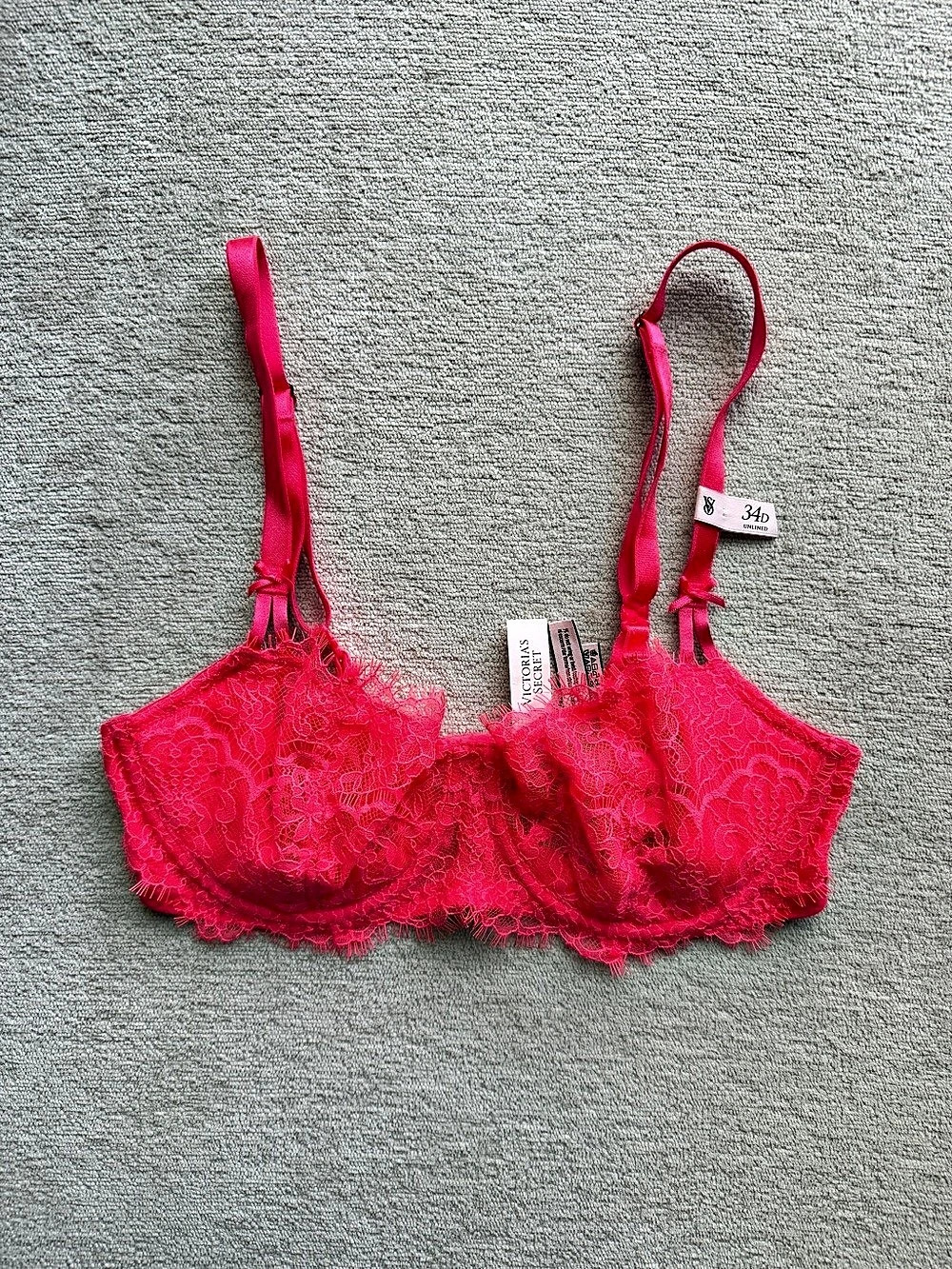 Victoria's Secret Dream Angels Unlined Lace Ballonette Bra Coral Pink 34D